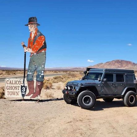 2014 Jeep Wrangler Unlimited Rubicon X with Ursa Minor Top