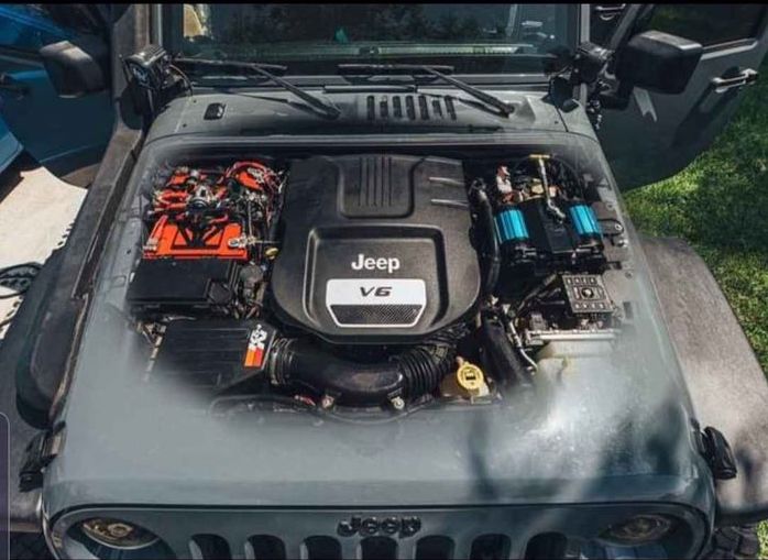 2014 Jeep Wrangler Unlimited Rubicon X with Ursa Minor Top