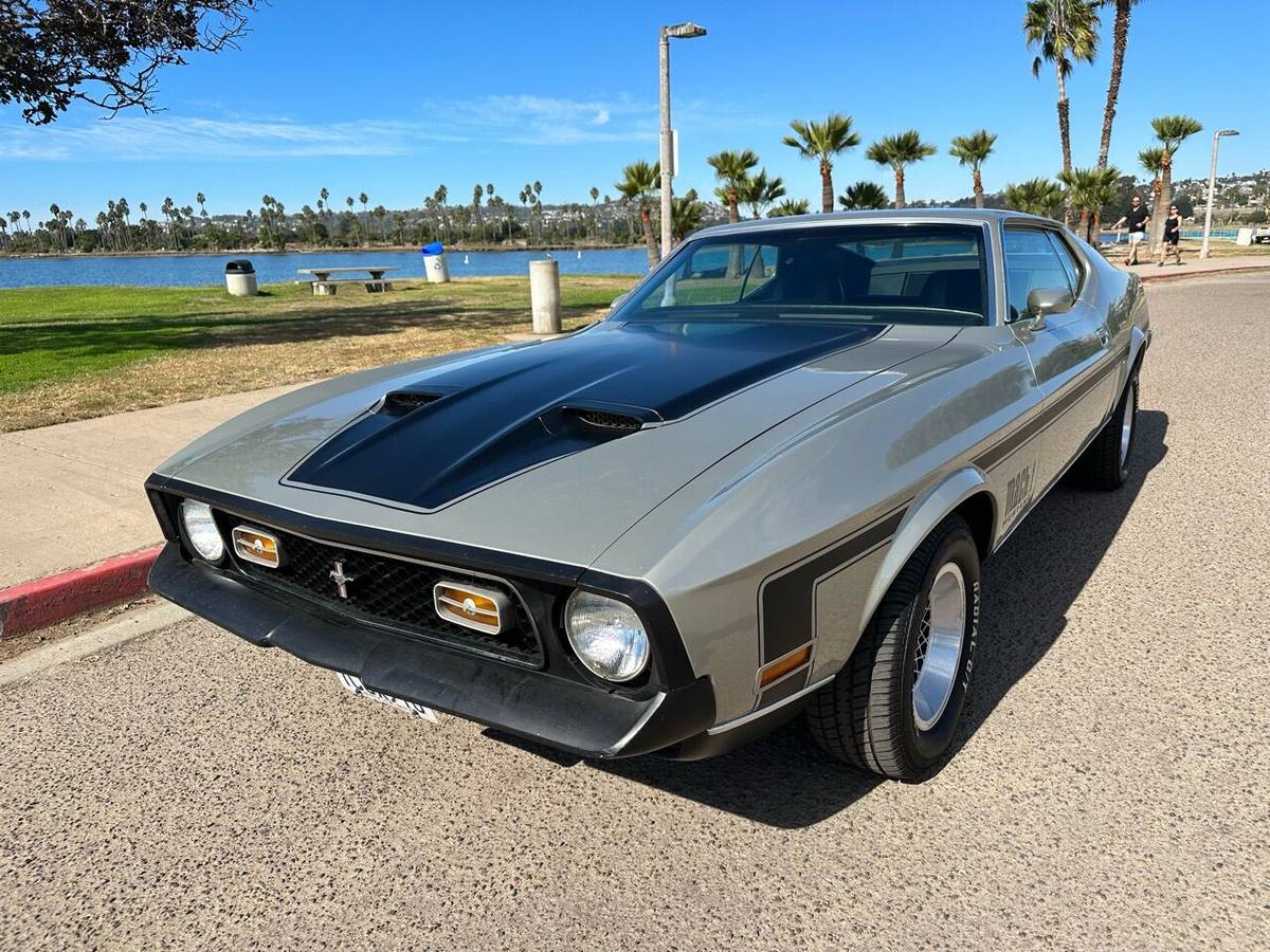 1972 Ford Mustang Mach 1 Fast Back