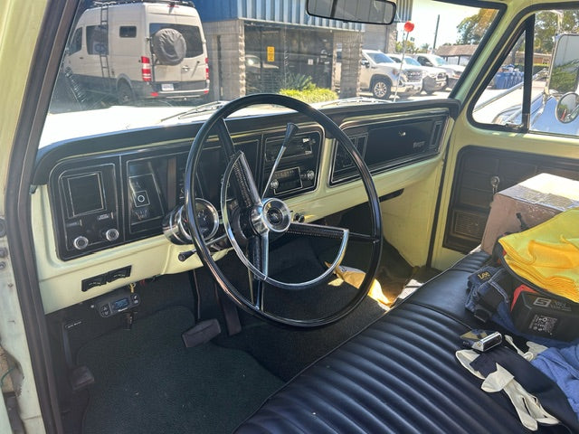 1973 Ford F-250 2wd