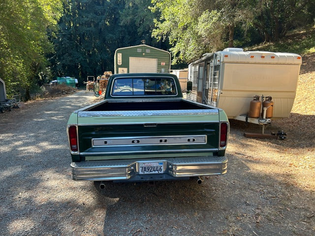 1973 Ford F-250 2wd