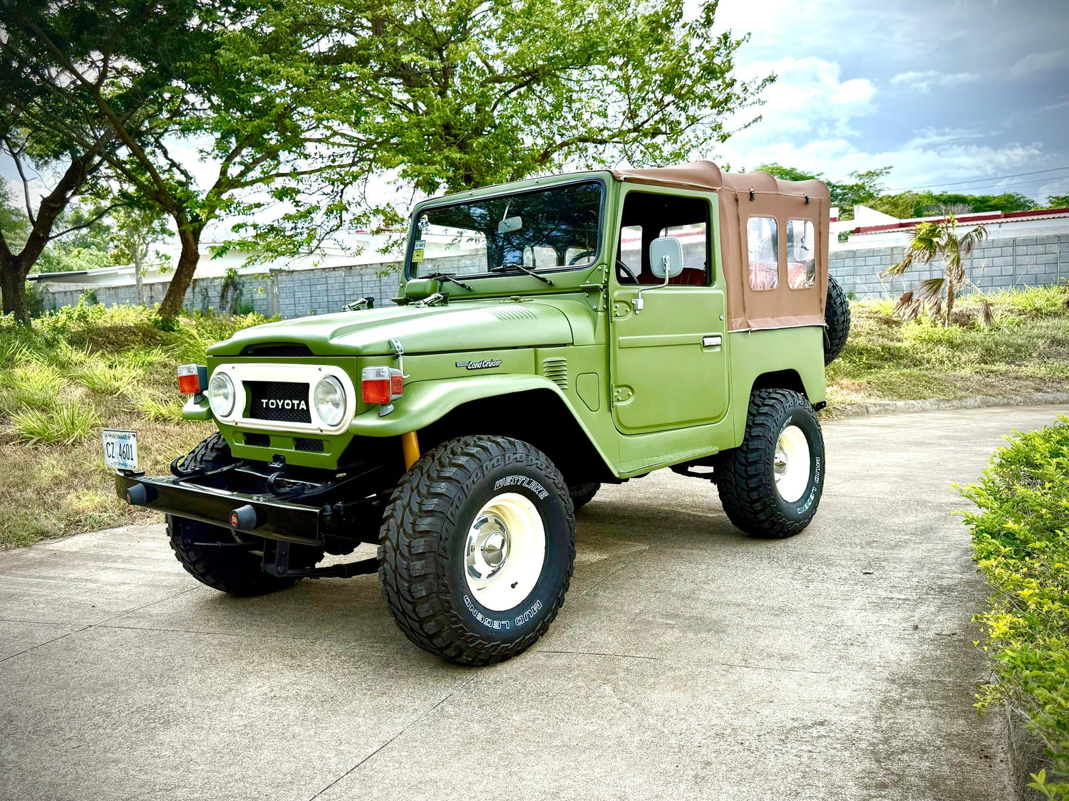 Toyota Land Cruiser FJ40 for Sale