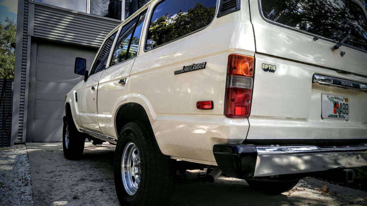 1988 Toyota Land Cruiser FJ62