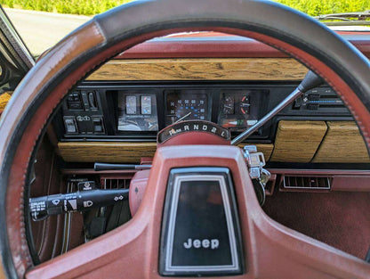 1986 Jeep Grand Wagoneer