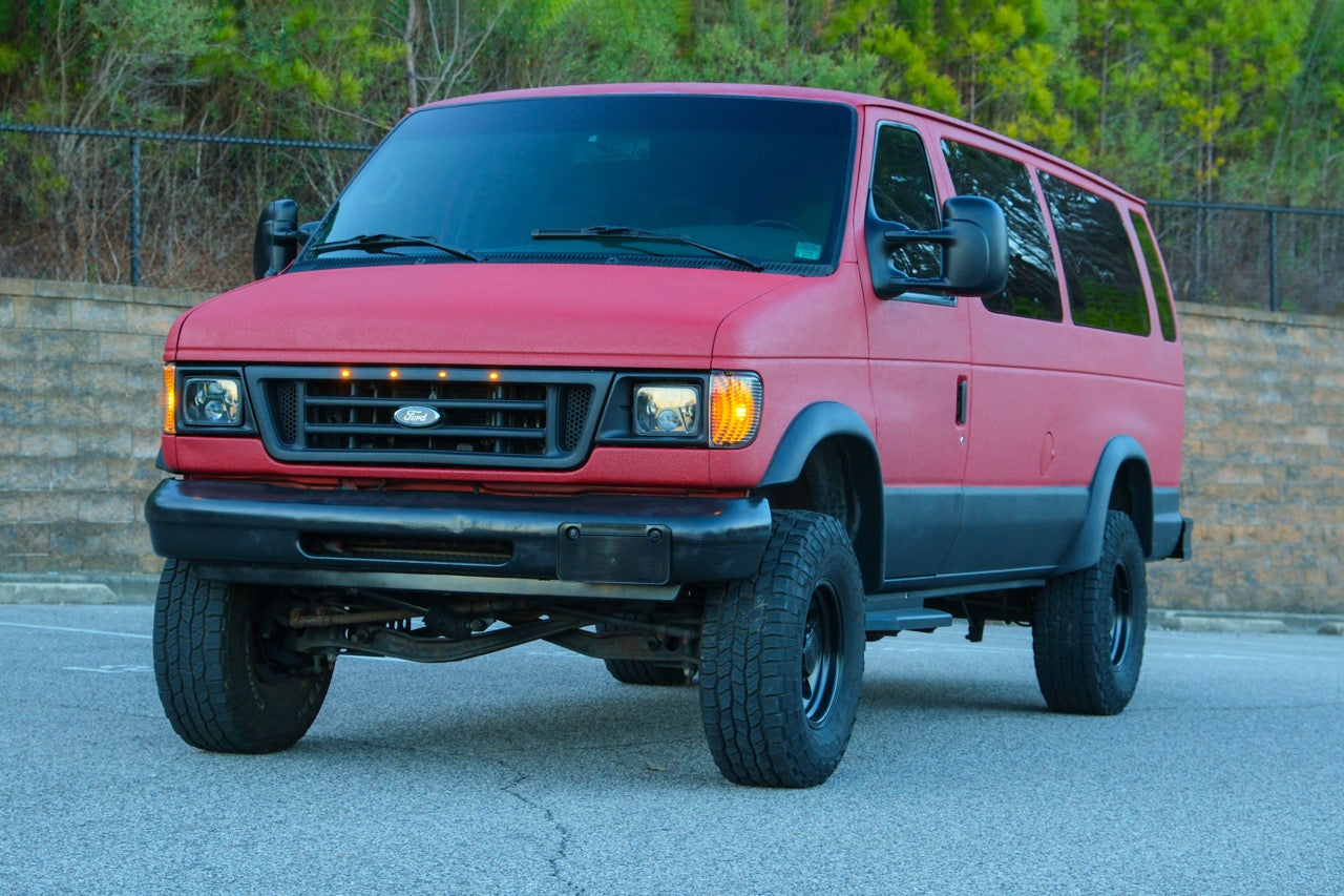 2001 Ford E-350 Super Duty EB