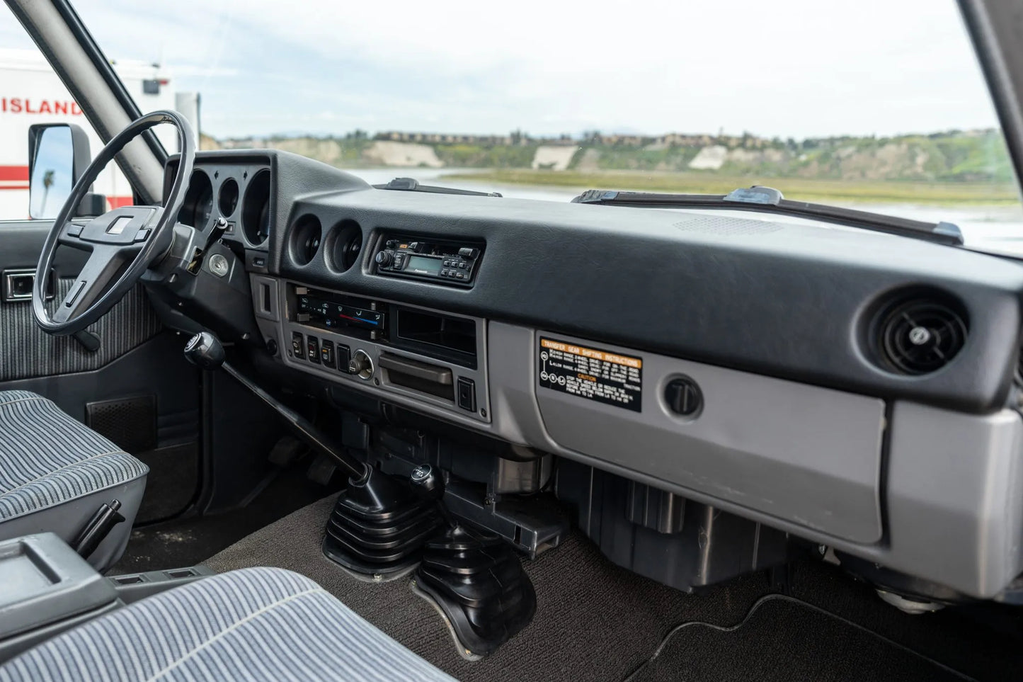 1986 Toyota FJ60 Land Cruiser