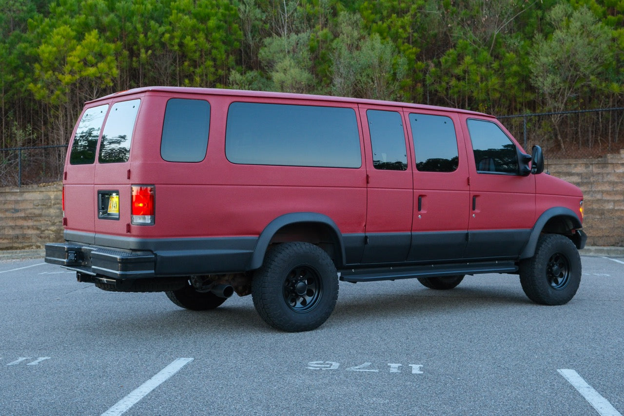 2001 Ford E-350 Super Duty EB