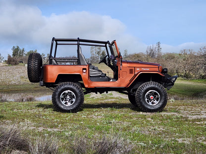 1975 Toyota FJ40 V8