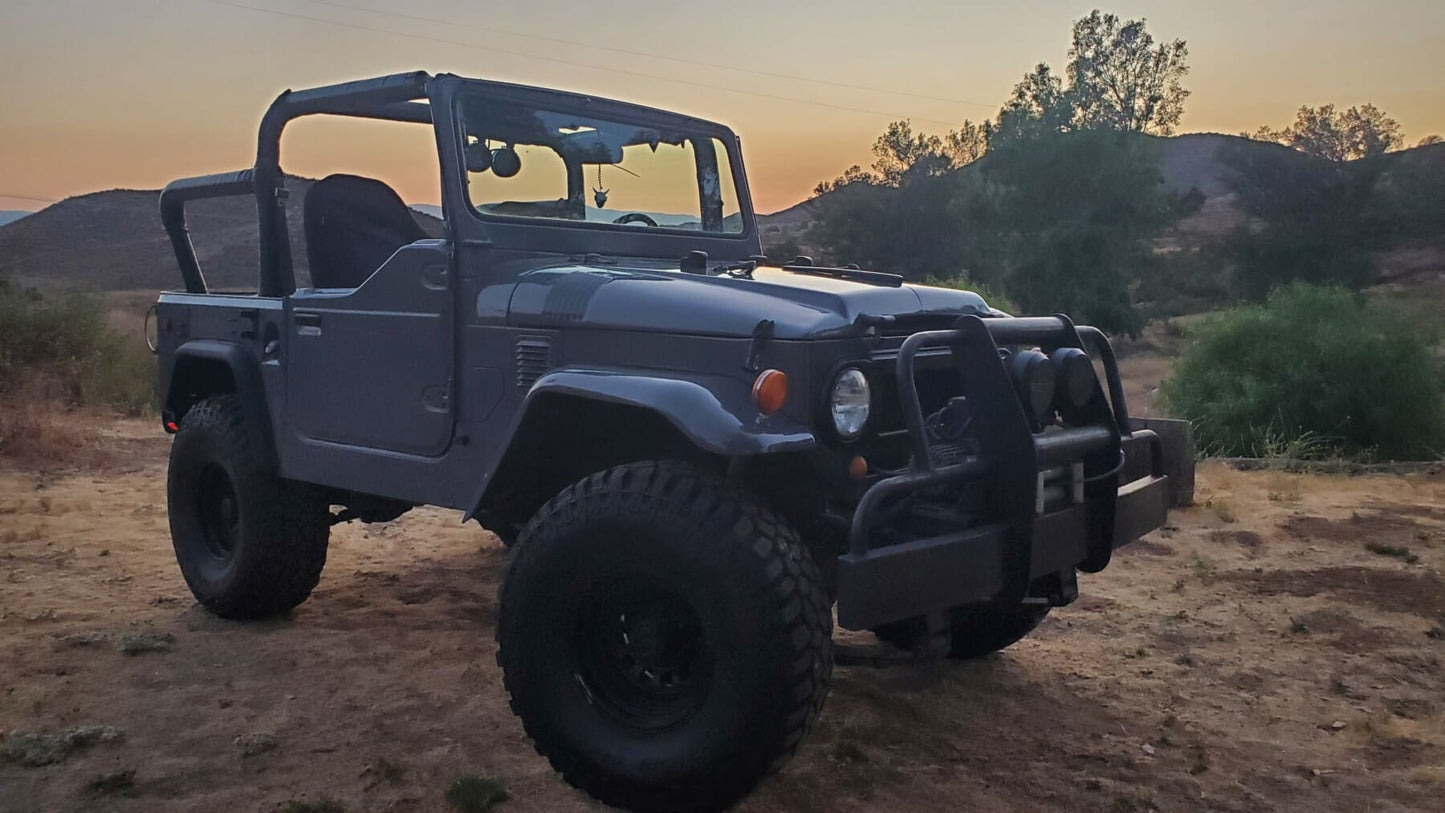 1969 Toyota FJ 40 V8