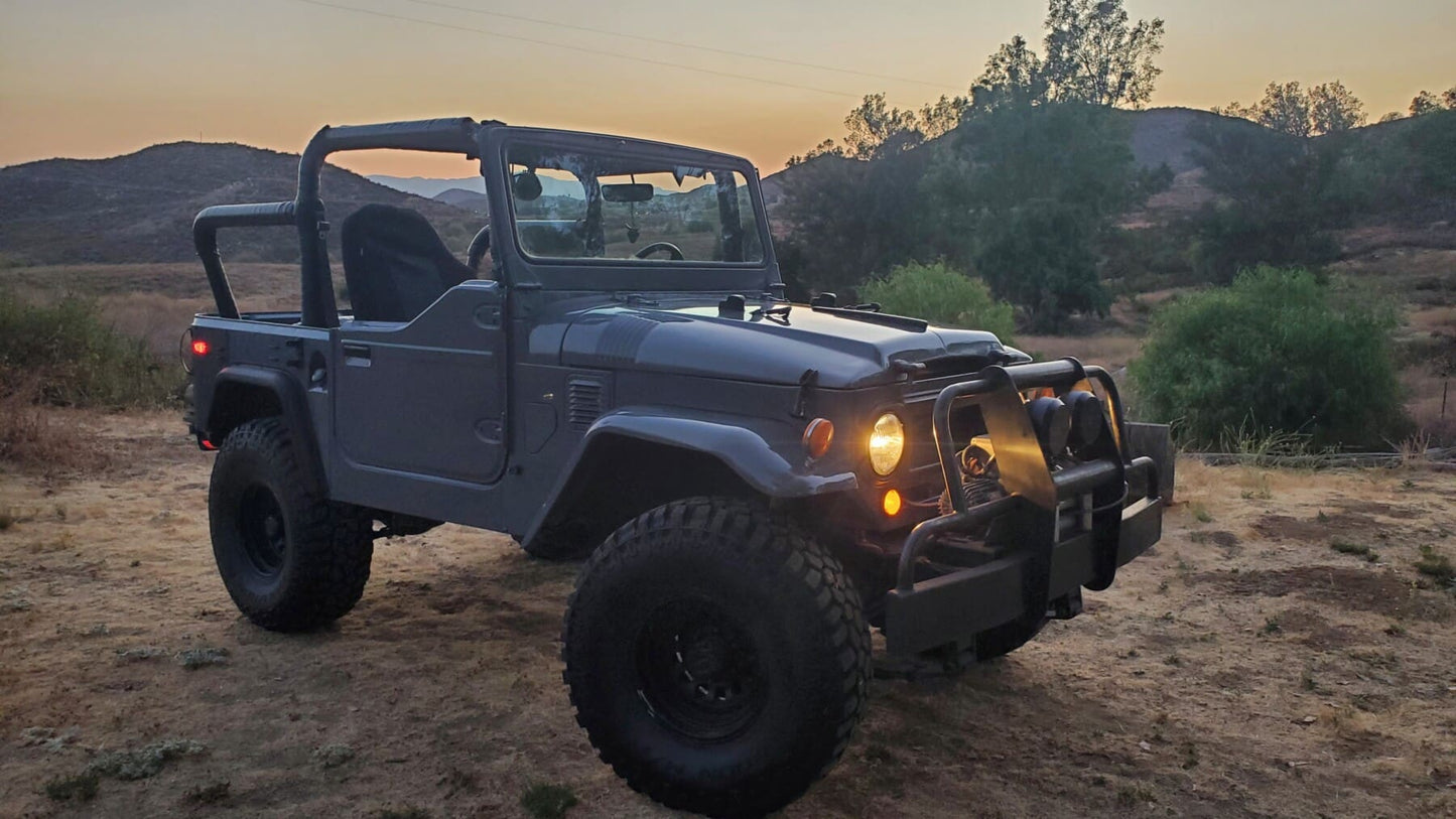 1969 Toyota FJ 40 V8