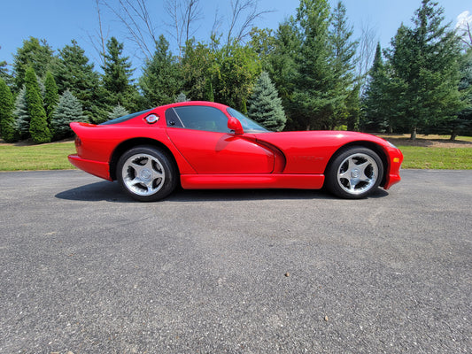 1998 Dodge Viper GTS