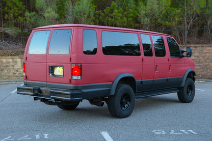 2001 Ford E-350 Super Duty EB