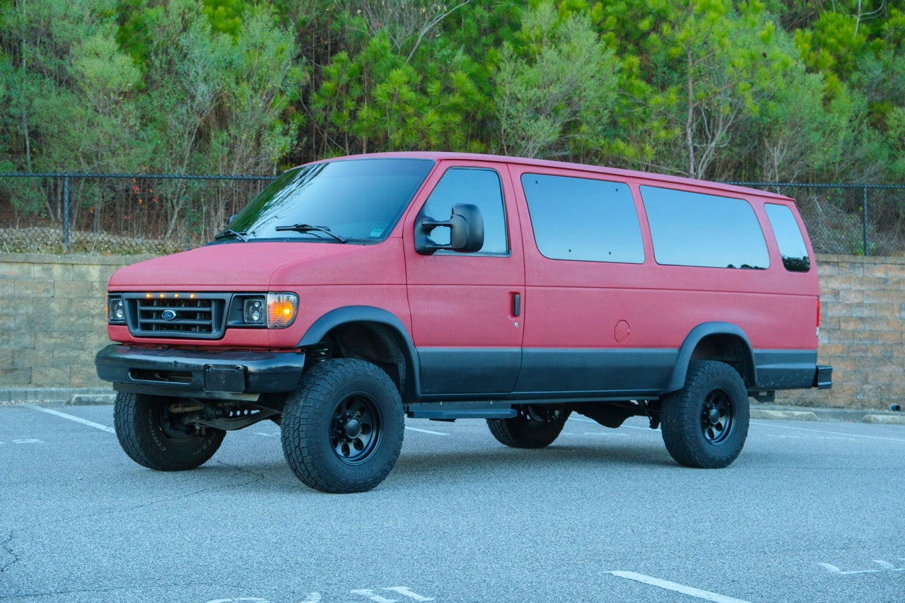 2001 Ford E-350 Super Duty EB