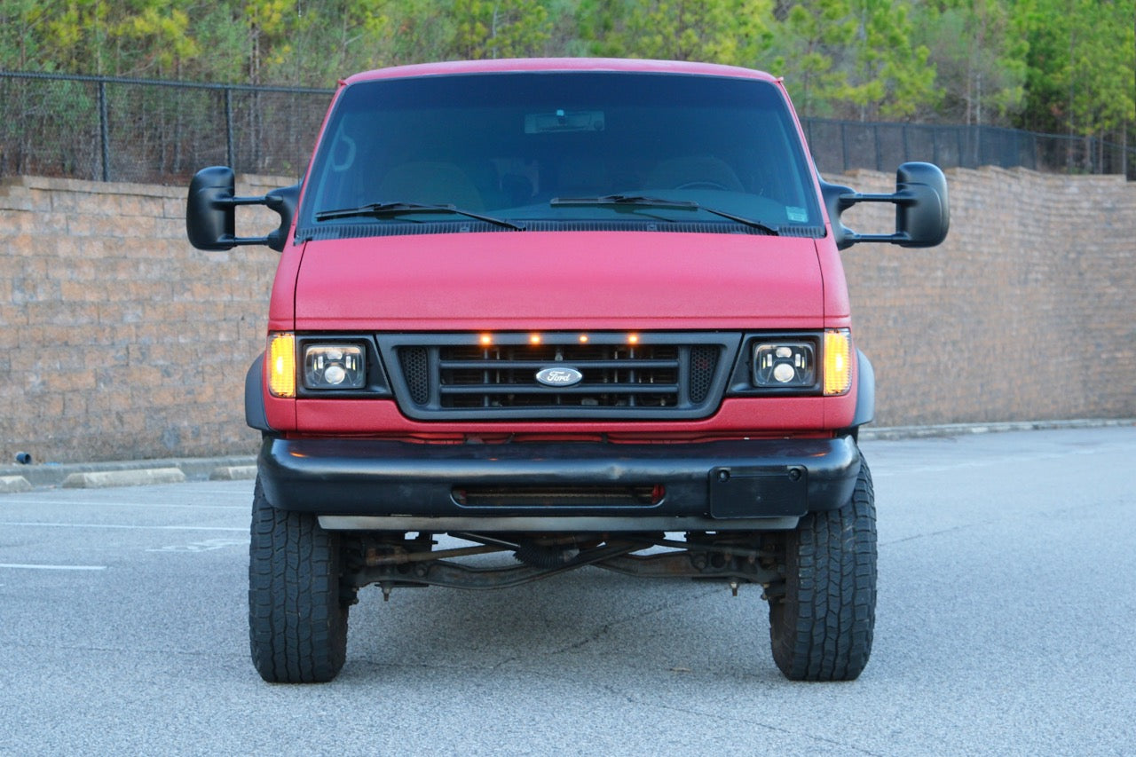 2001 Ford E-350 Super Duty EB