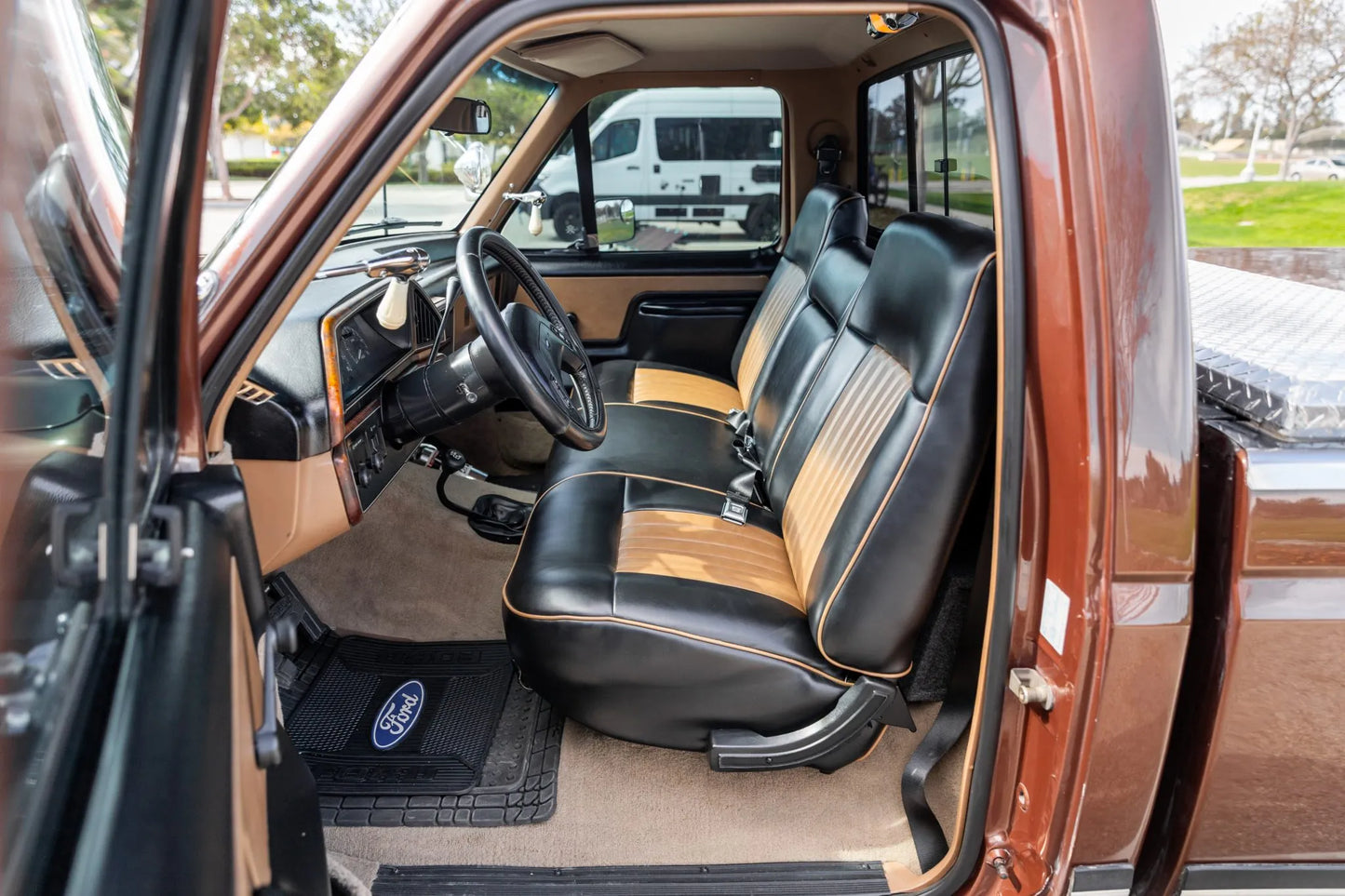 1987 Ford F-150 XLT Lariat 4x4
