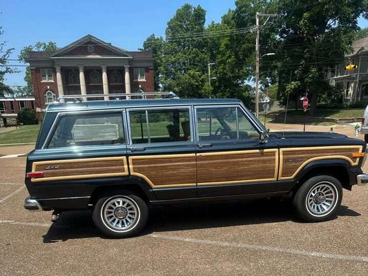 1988 Jeep Grand Wagoneer