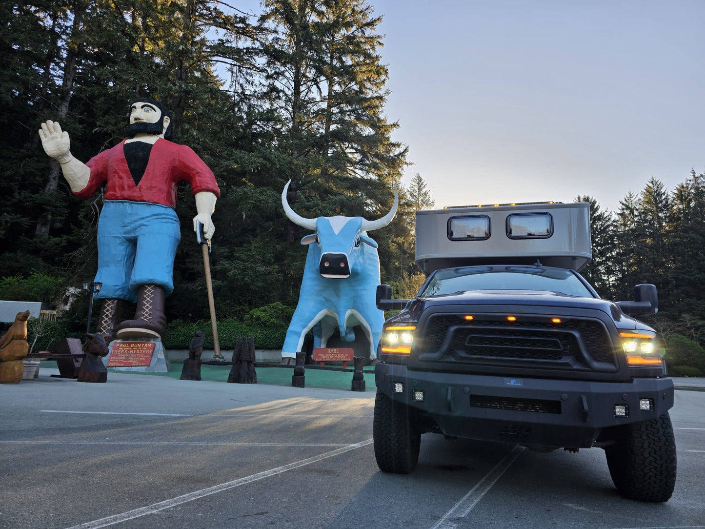 2016 RAM 2500 & Scout Kenai Camper