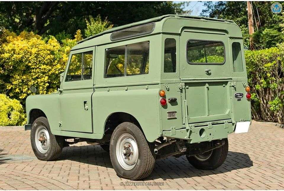 1970 Land Rover Series IIA Double Roof Restoration