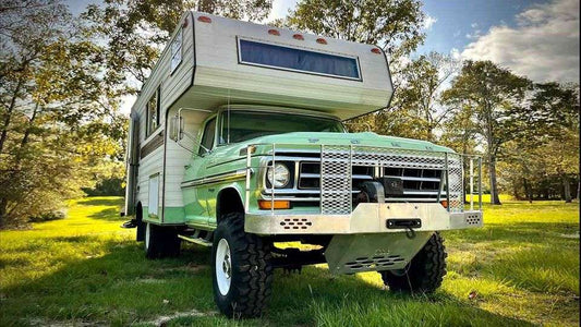 1971 Ford F350 4x4 Camper