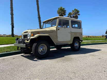 1971 Toyota FJ40 Land Cruiser