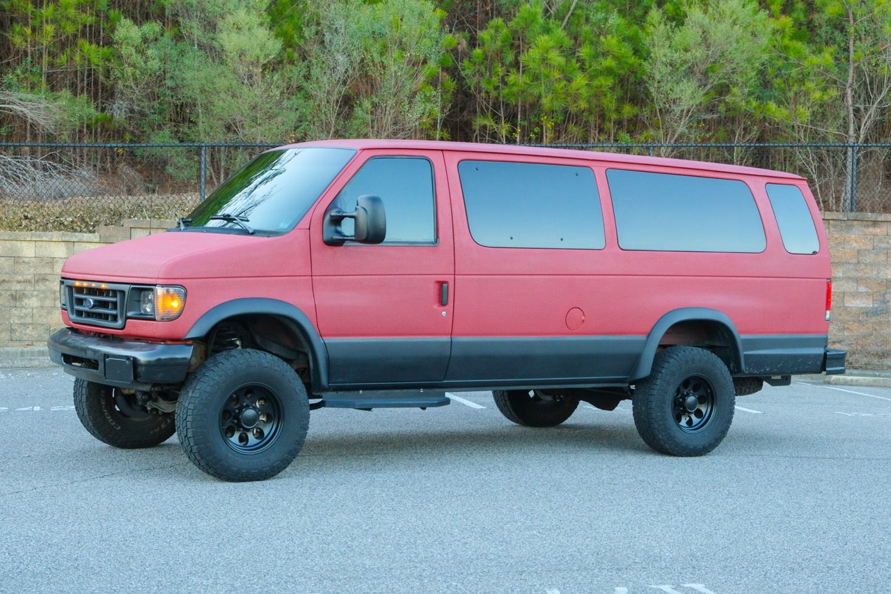 2001 Ford E-350 Super Duty EB