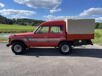 1989 Toyota Land Cruiser FJ62 4 Door Pick Up