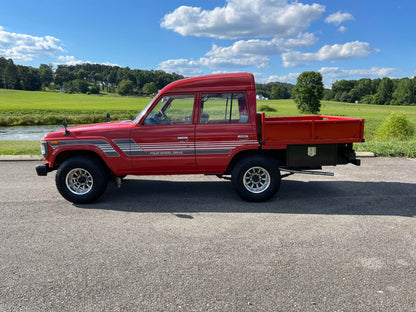 1989 Toyota Land Cruiser FJ62 4 Door Pick Up