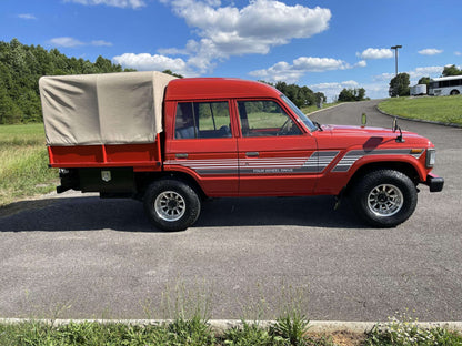 1989 Toyota Land Cruiser FJ62 4 Door Pick Up