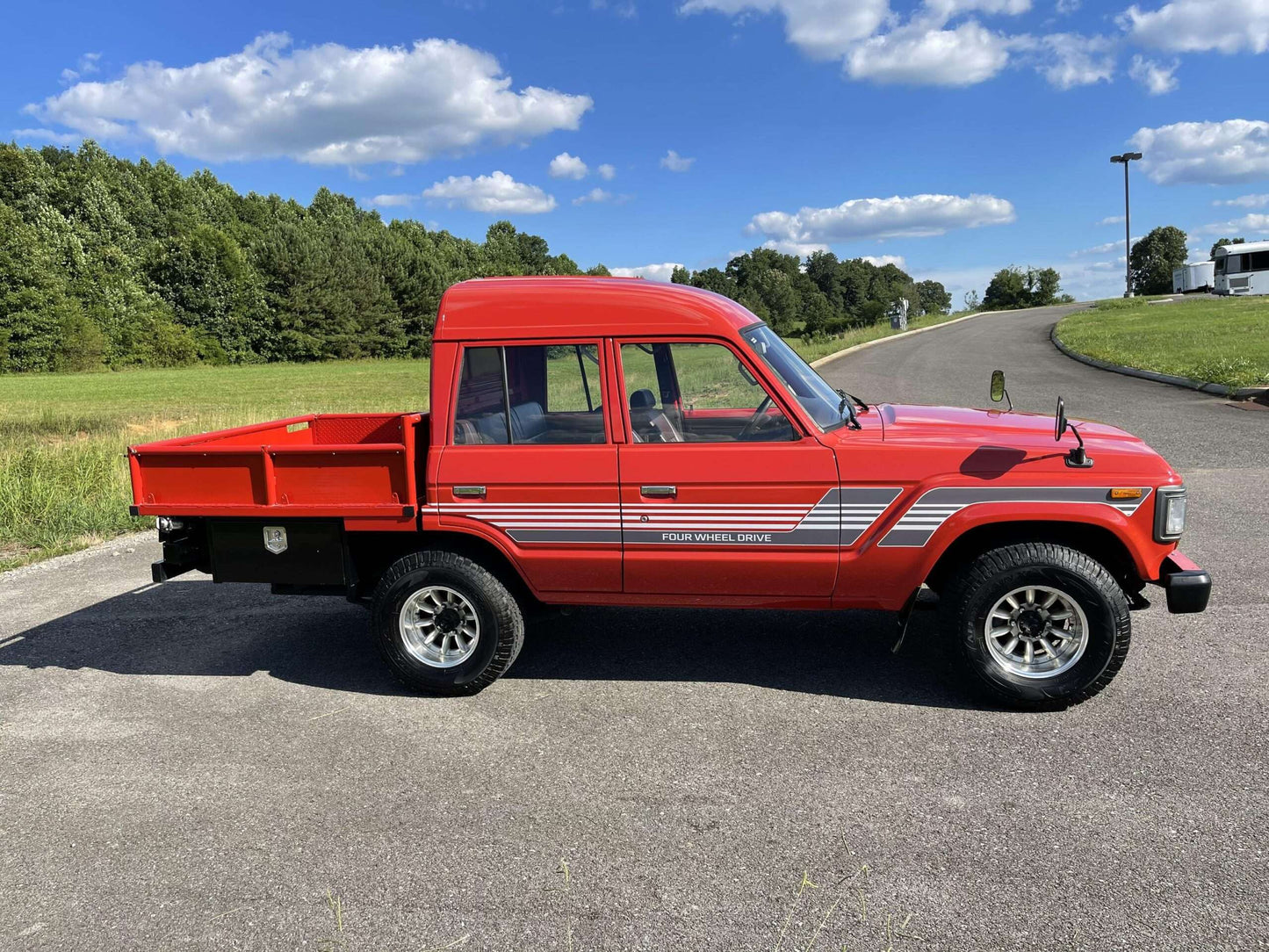 1989 Toyota Land Cruiser FJ62 4 Door Pick Up