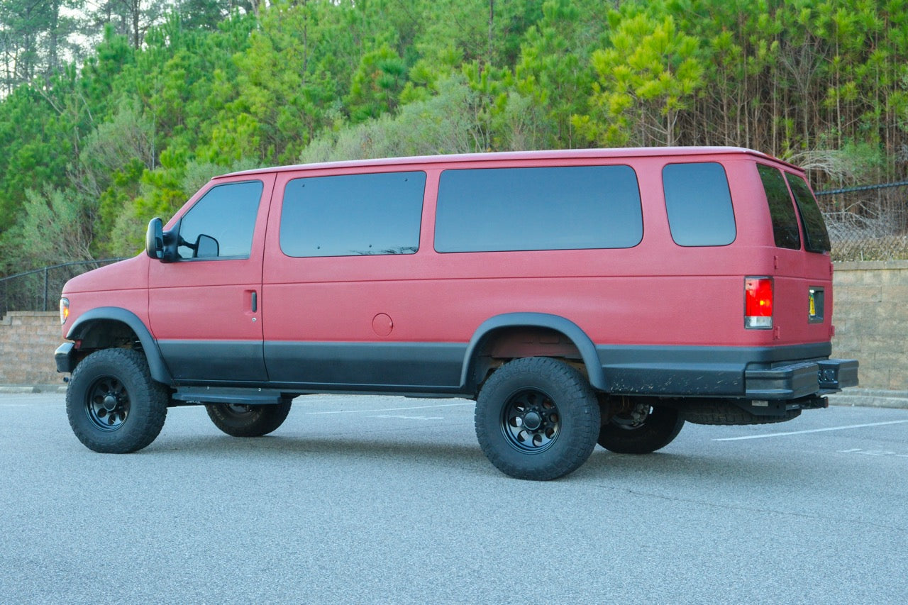 2001 Ford E-350 Super Duty EB