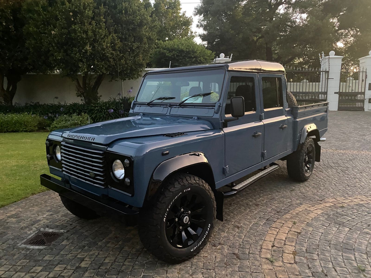 1997 Land Rover Defender 130 Pickup RHD