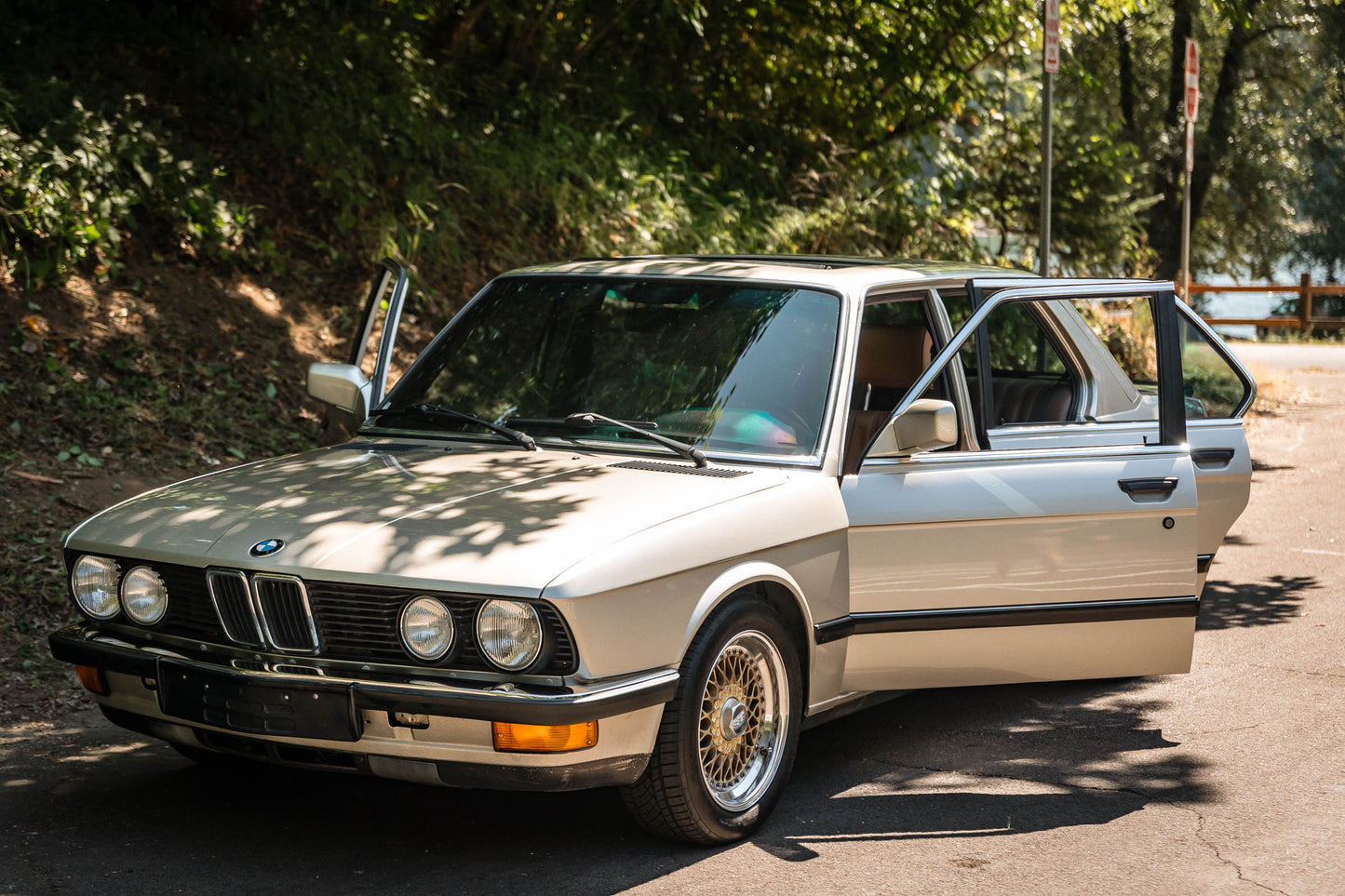 1988 BMW 528e M52 Swap