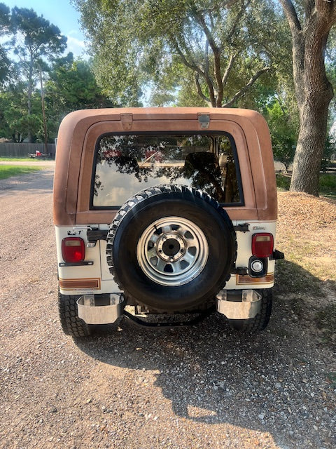 1984 Jeep CJ7 Laredo