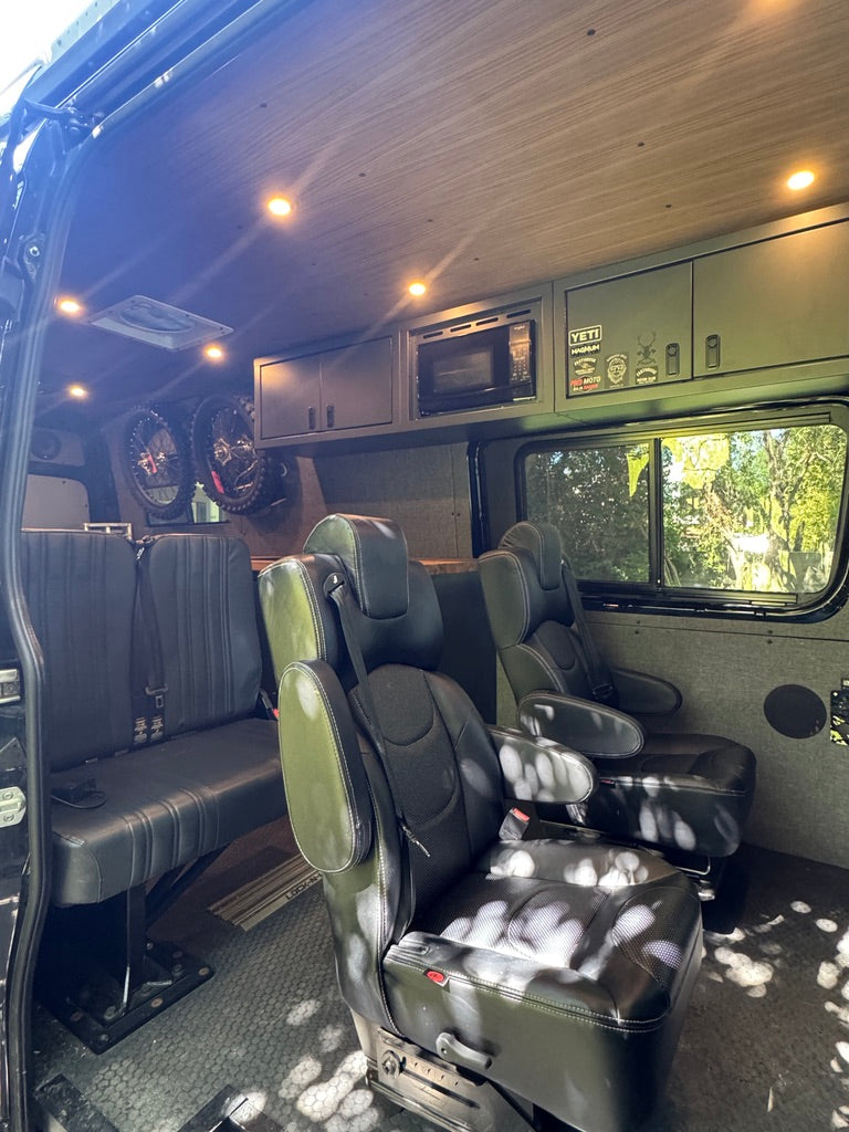 2020 Mercedes Benz Sprinter 2500 V6 4x4