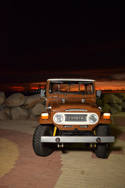 1981 Toyota Land Cruiser FJ45 Pick-Up