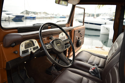 1981 Toyota Land Cruiser FJ45 Pick-Up