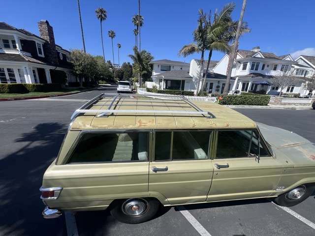 1971 Jeep Wagoneer (Survivor)