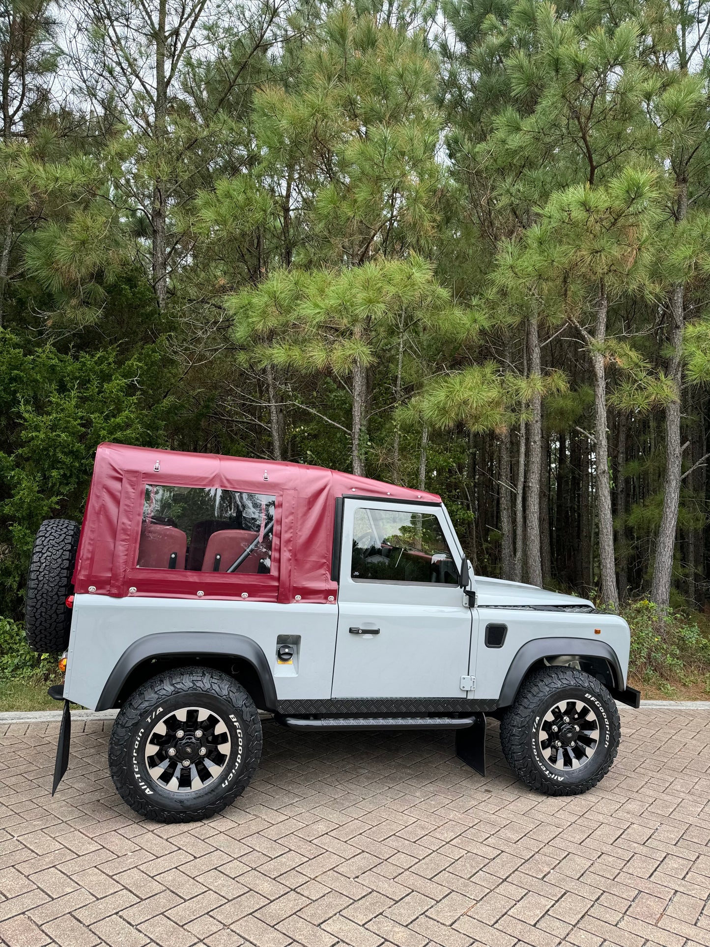 1997 Land Rover Defender 90 LHD