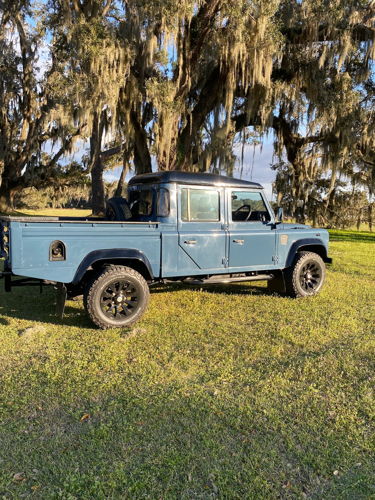 1997 Land Rover Defender 130 Pickup RHD