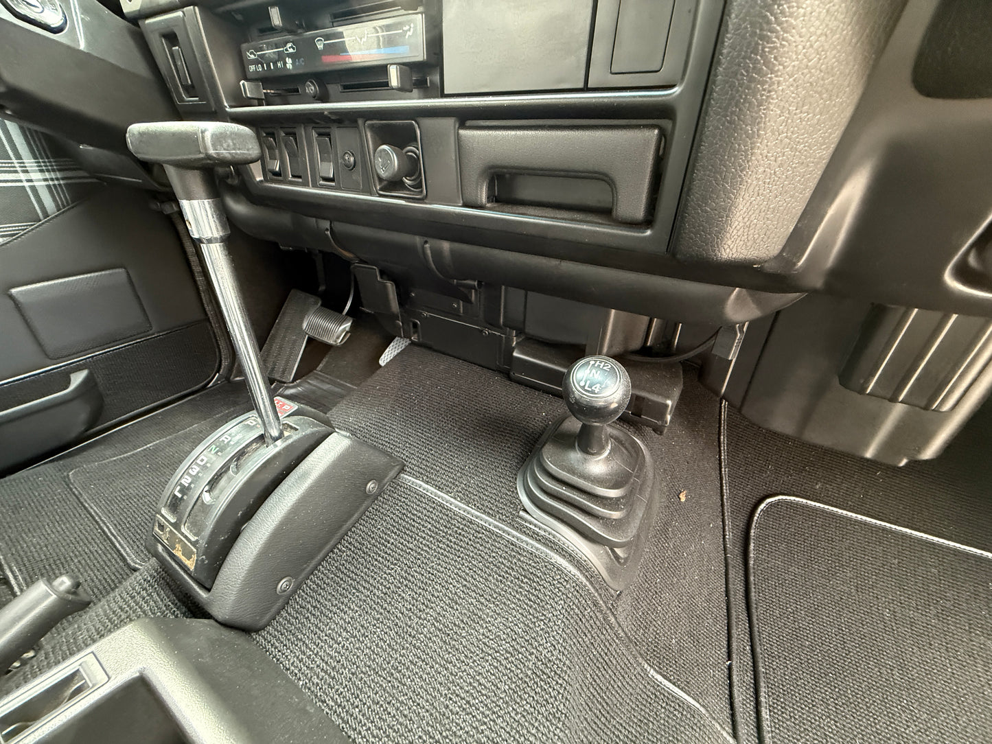 1989 Toyota Land Cruiser FJ62