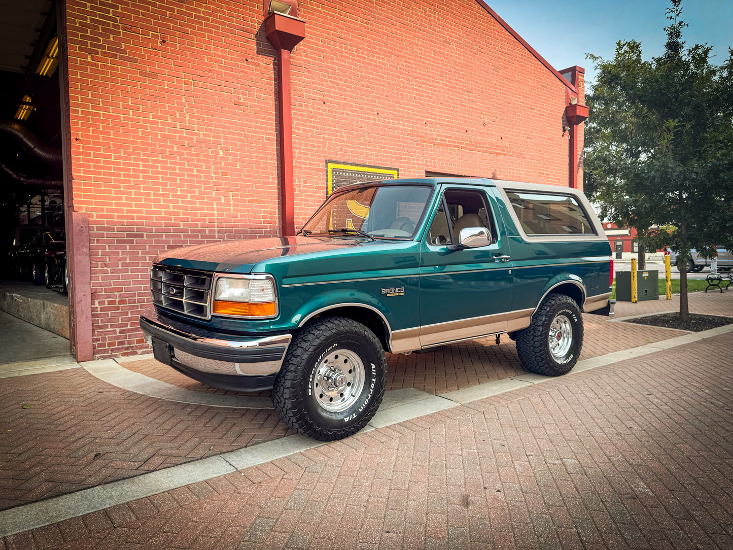 1996 Ford Bronco Eddie Bauer Edition