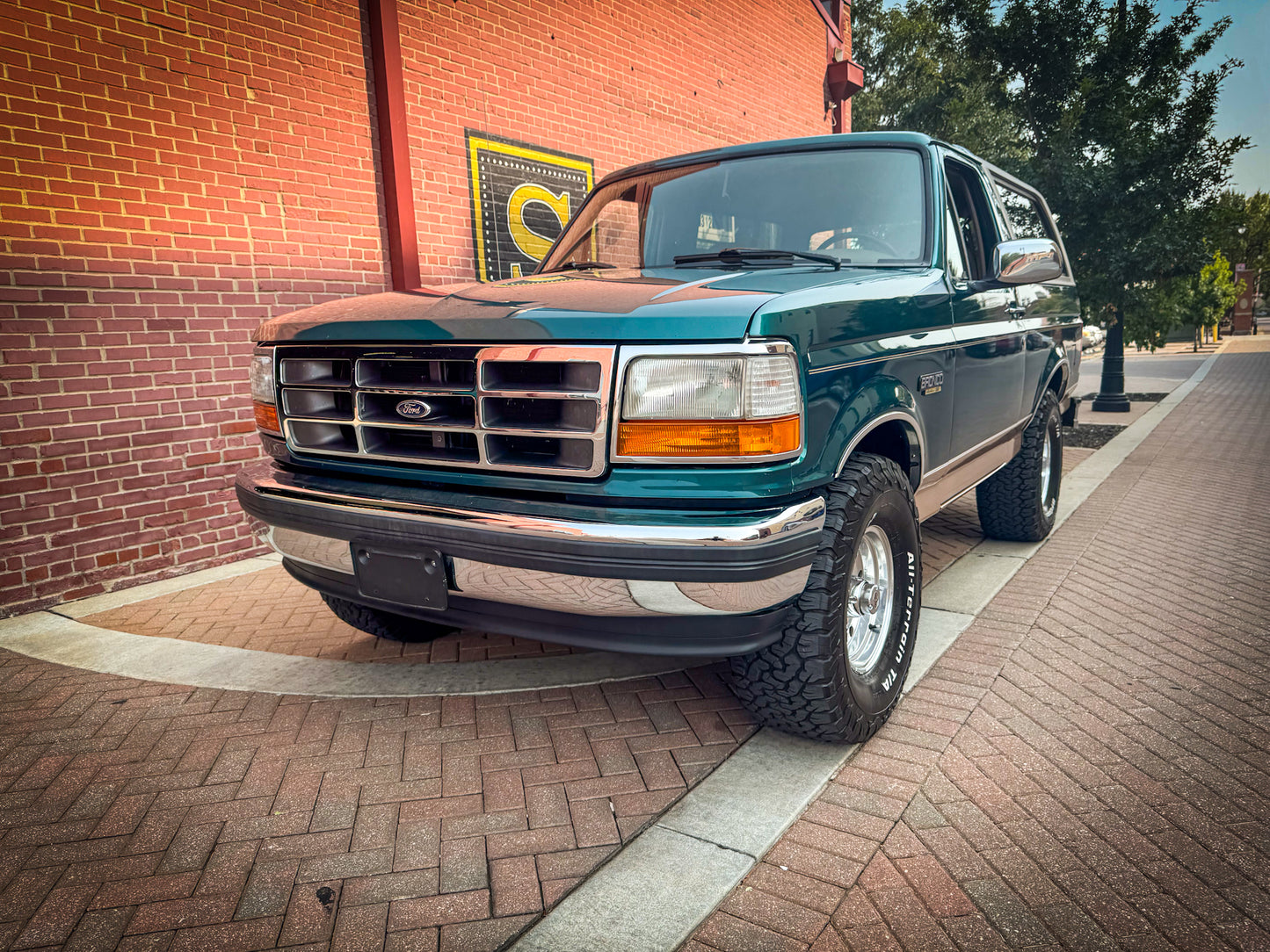 1996 Ford Bronco Eddie Bauer Edition