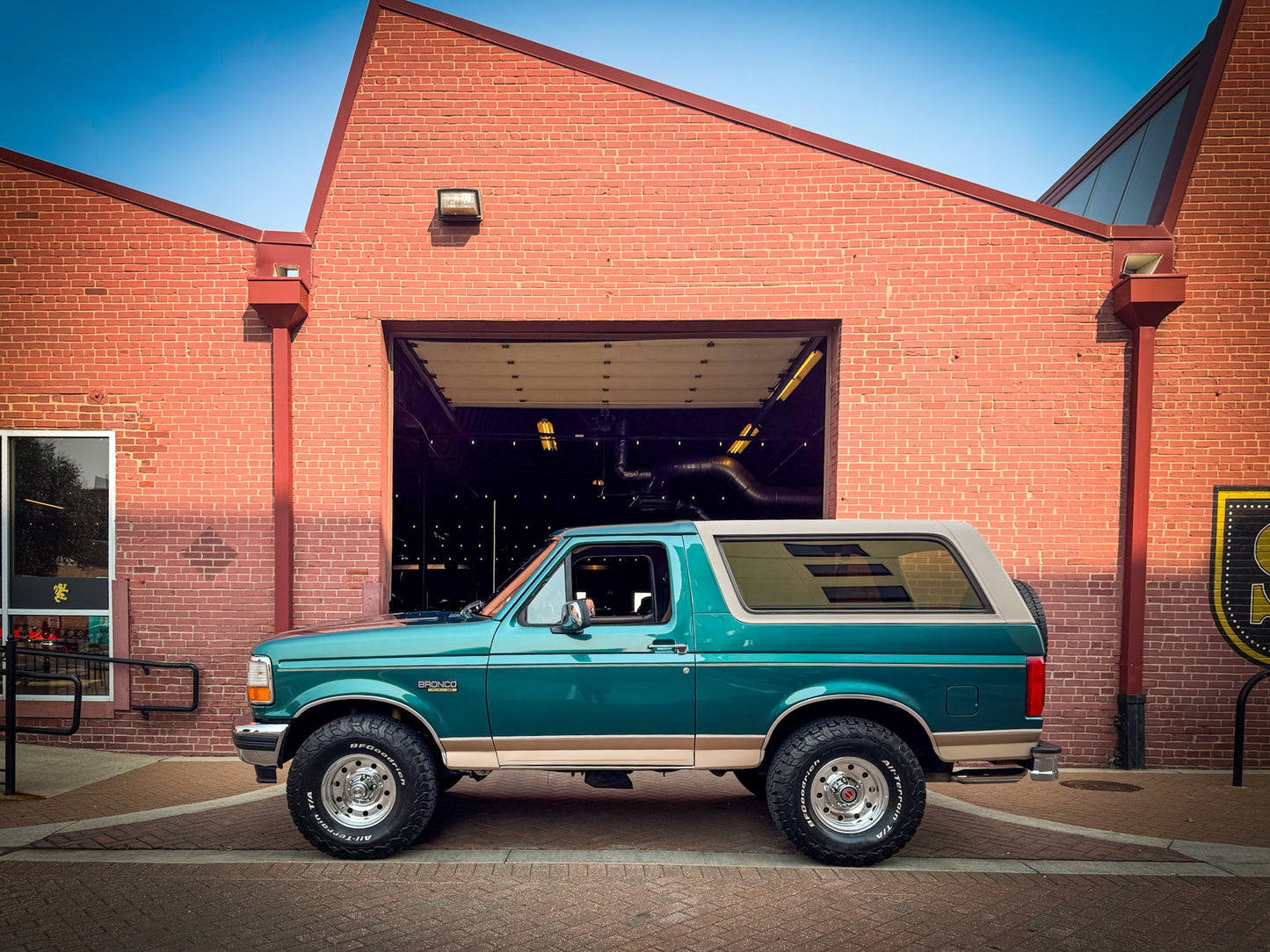 1996 Ford Bronco Eddie Bauer Edition