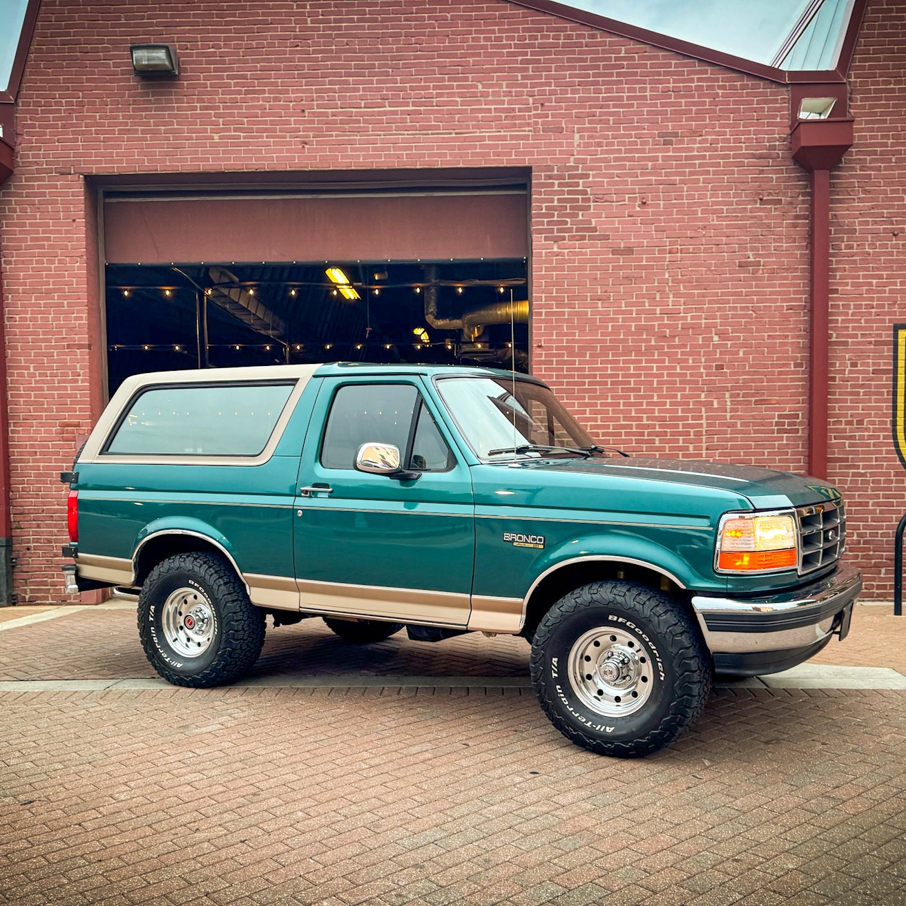 1996 Ford Bronco Eddie Bauer Edition