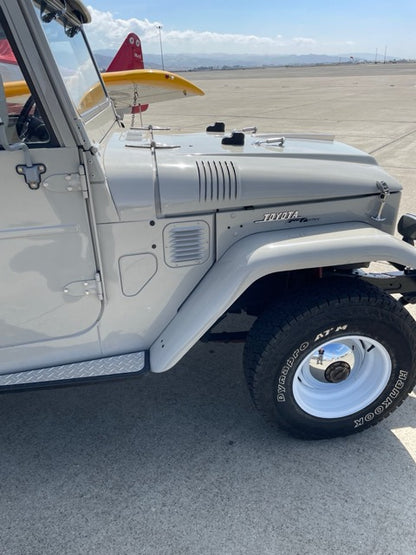 1971 Toyota Land Cruiser FJ40 5-Speed