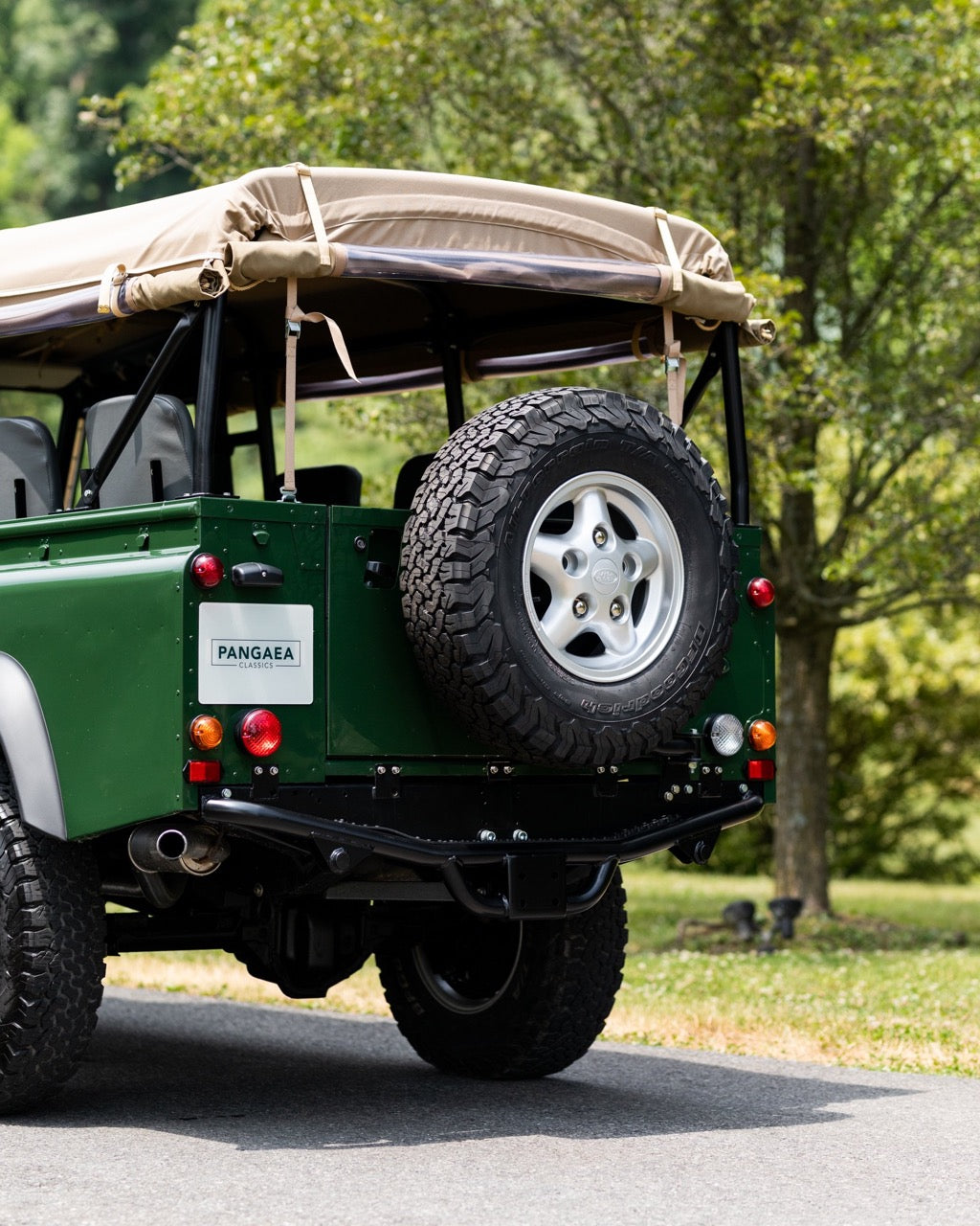 1996 Land Rover Defender 110 LHD