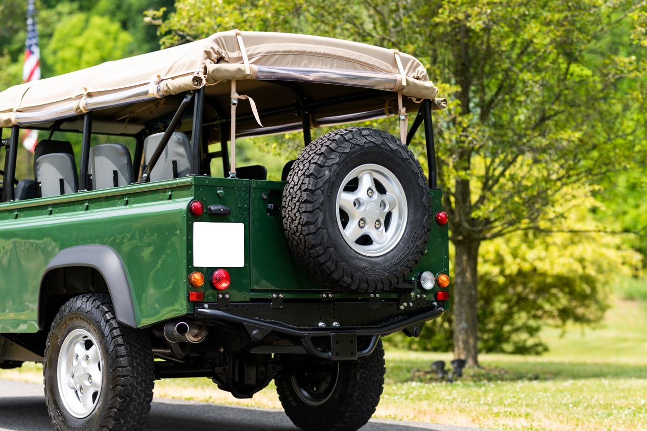 1996 Land Rover Defender 110 LHD