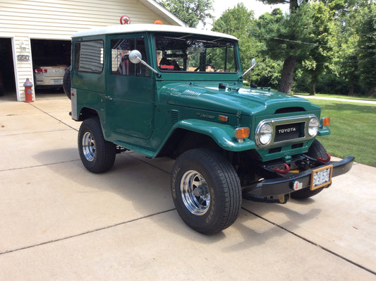 1974 Toyota FJ40 Land Cruiser