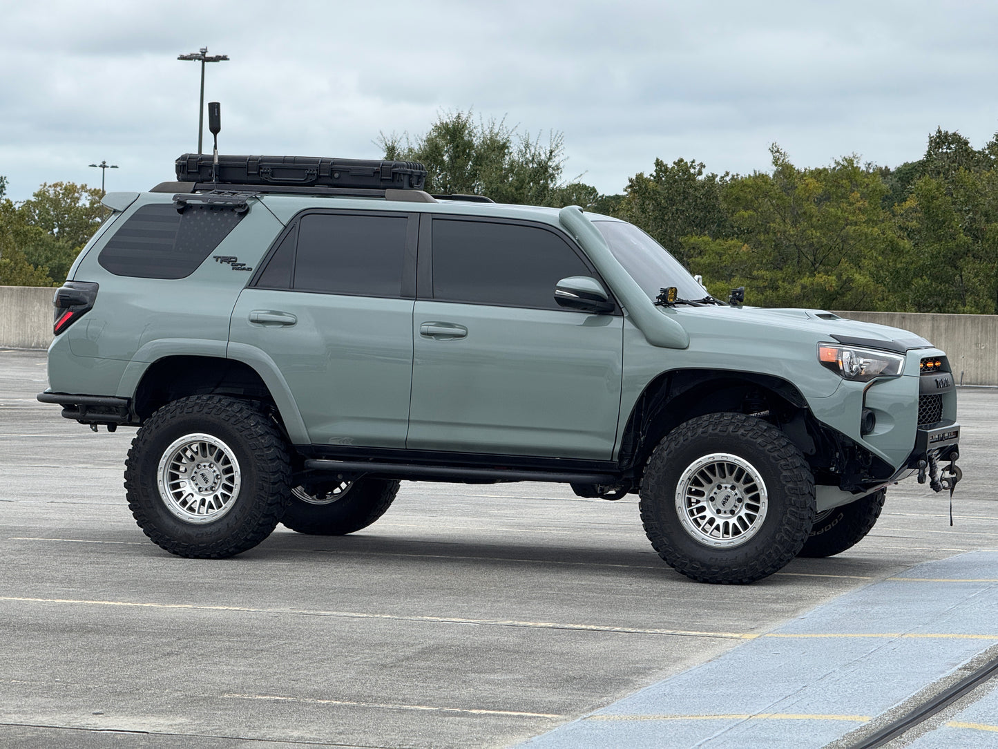 2023 Toyota 4Runner Off-road Premium