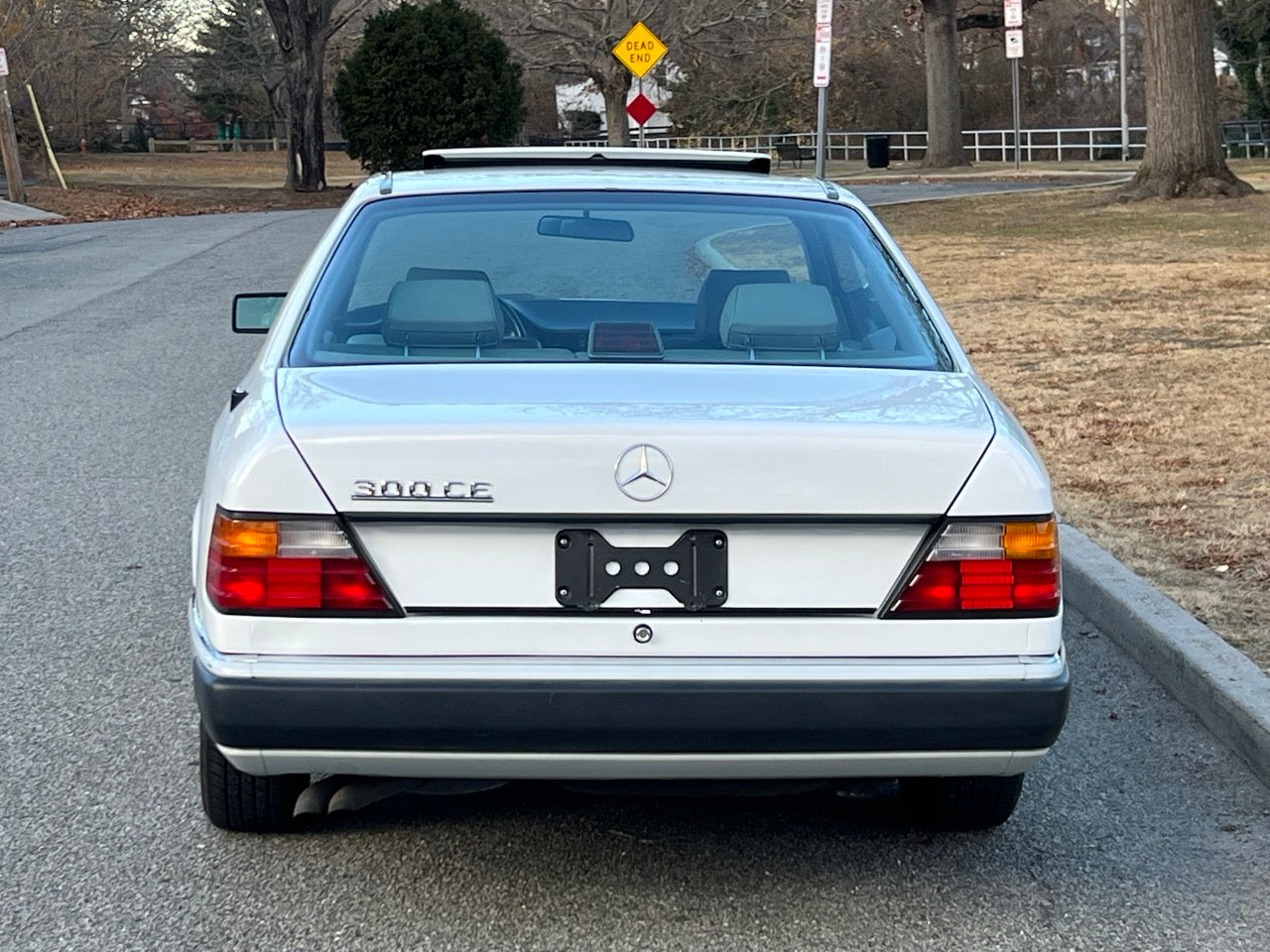 1990 Mercedes 300 CE